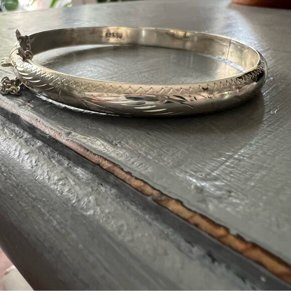 925 Sterling Silver Etched Bangle Bracelet VINTAGE - Picture 3 of 7